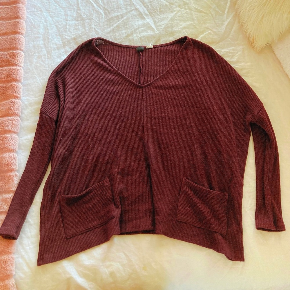 BDG sweater